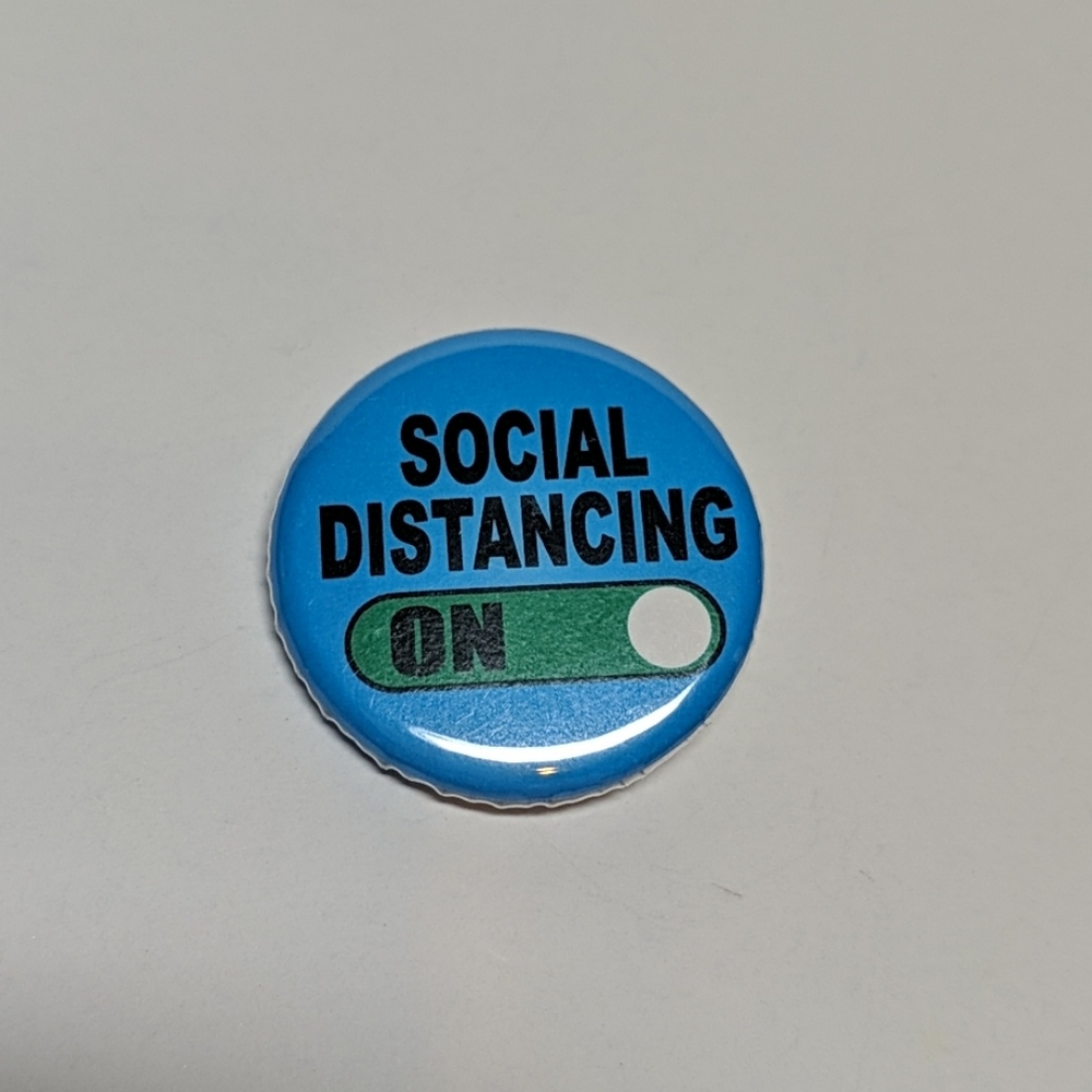 Buttons - Picture 6 of 12